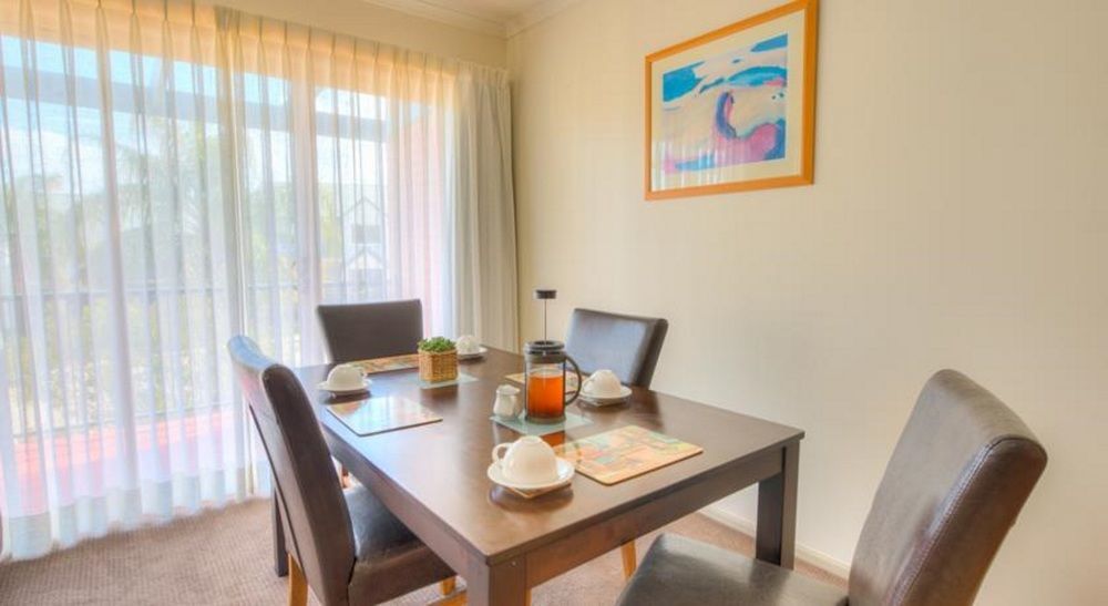 Quest Tamworth Aparthotel ภายนอก รูปภาพ