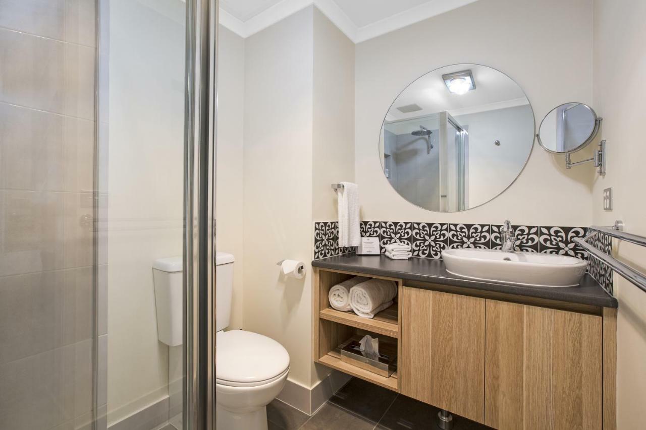 Quest Tamworth Aparthotel ภายนอก รูปภาพ