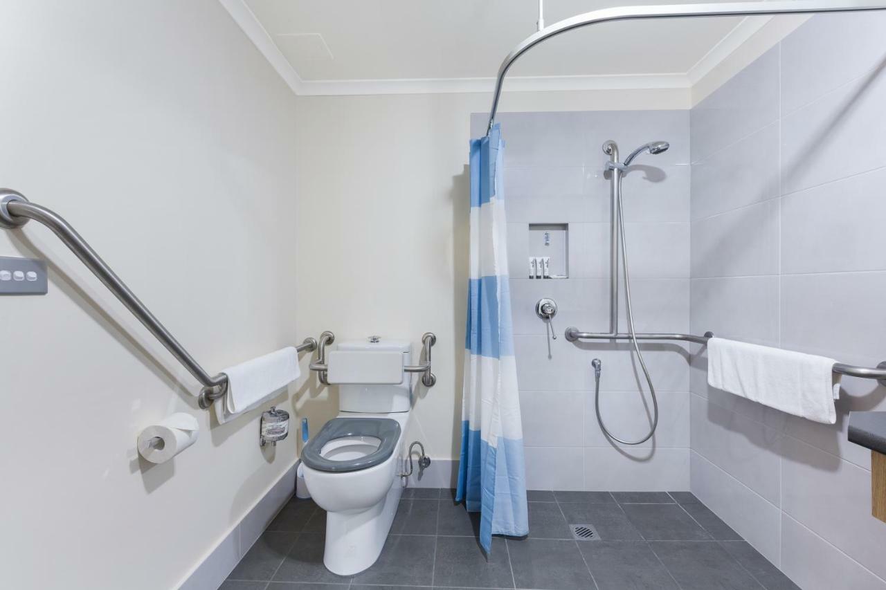 Quest Tamworth Aparthotel ภายนอก รูปภาพ